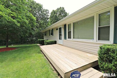 4719 N Koerner Rd, Peoria, IL 61615 - photo 3