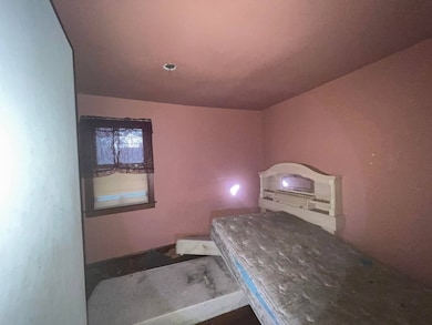 3150 Warsaw St, Toledo, OH 43608 - photo 6