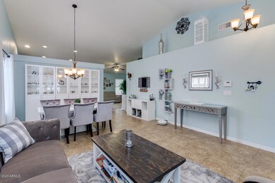 06- 941 Hudson Way, Gilbert 85233