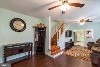 116 Broad St, Spring City, PA 19475 - photo 5