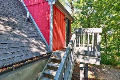 5237 Clearlake Dr unit 22, Cincinnati, OH 45247 - photo 3