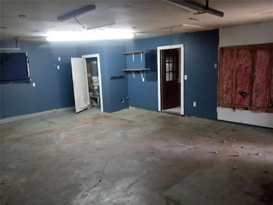 2109 Ridgewood Dr, Moore, OK 73160 - photo 7