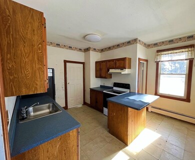 50 E Center St, Rutland, VT 05701 - photo 6