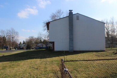 6609 Skywae Dr, Columbus, OH 43229 - photo 4