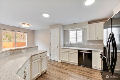 7045 61st St W, University Place, WA 98467 - photo 7