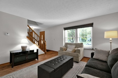 3077 Highland Park Dr, Pickerington, OH 43147 - photo 6