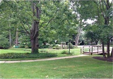 420 N Wayne Ave unit 1, Wayne, PA 19087 - photo 2