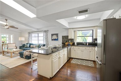 Kitchen / Family Room Open Floor Plan