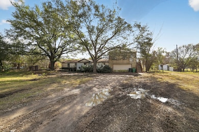 11801 Betty Ln, Kaufman, TX 75142 - photo 2