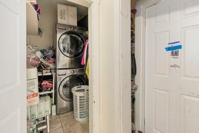 11 Hendry St, Dorchester, MA 02122 - photo 4