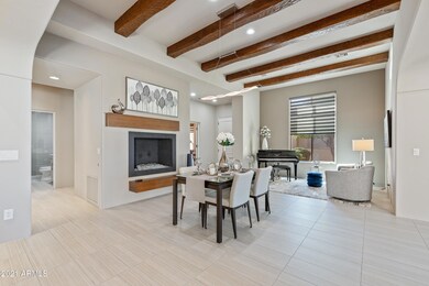 005_Dining and Sitting Area