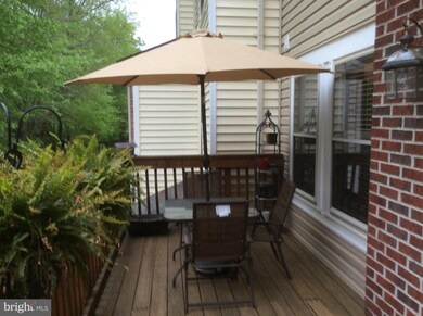 4119 Churchman Way unit 1, Woodbridge, VA 22192 - photo 2