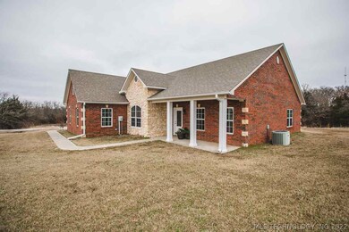 60 Woodview Dr, Ardmore, OK 73401 - photo 3