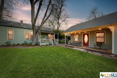 581 E Camp St, New Braunfels, TX 78130 - photo 5