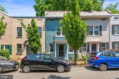 1731 34th St NW, Washington, DC 20007 - photo 3