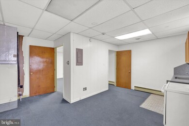 127 S 2nd St, Chambersburg, PA 17201 - photo 6