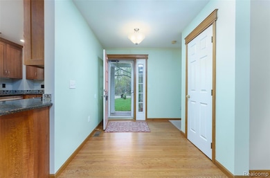 3410 Hogback Rd, Fowlerville, MI 48836 - photo 2