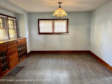 942 N Jenison Ave, Lansing, MI 48915 - photo 6
