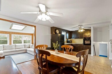 40 Rose Way, Holbrook, MA 02343 - photo 4