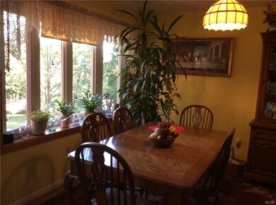 2702 Brunner Rd, Emmaus, PA 18049 - photo 5