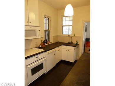 Kitchen - Updated Kitchen