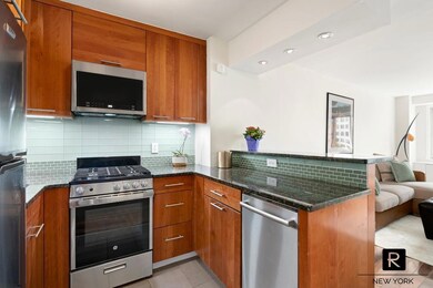 Two Charlton St. unit 9B, New York, NY 10014 - photo 3