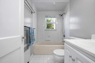 86-88 Fuller St unit 1, Waltham, MA 02453 - photo 6