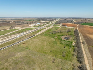 364 Interstate 35, Abbott, TX 76621 - photo 2