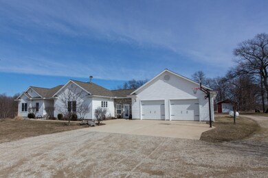 273_Log_Road_Bronson_MLS0B4A0315