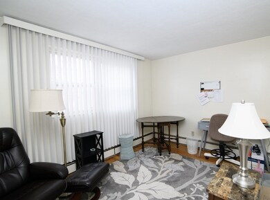 1105 Lexington St unit 7-6, Waltham, MA 02452 - photo 7
