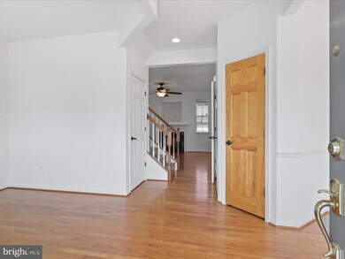 12454 Iona Sound Dr, Bristow, VA 20136 - photo 5