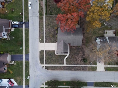 6769 Grenville Rd, Temperance, MI 48182 - photo 5