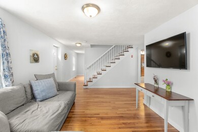 642 Quaker St, Northbridge, MA 01534 - photo 4