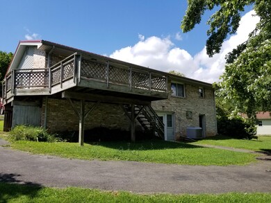 1406 Valley View Dr, Johnson City, TN 37601 - photo 6