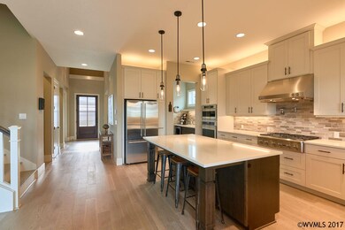 8379 SW Metolius Loop, Wilsonville, OR 97070 - photo 3