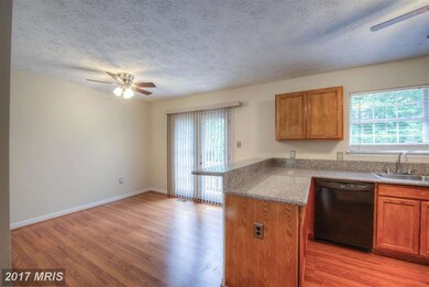 1209 Kings Crest Dr, Stafford, VA 22554 - photo 4