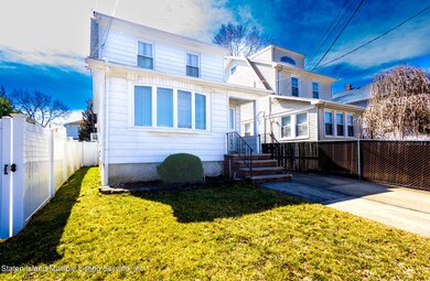 Hunter Avenue