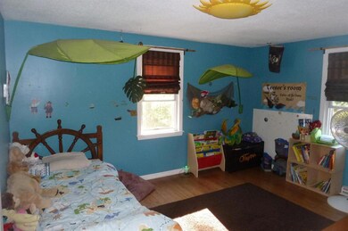 23 Weston St, Carver, MA 02330 - photo 2