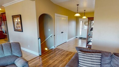 2937 E Ave, Cody, WY 82414 - photo 4