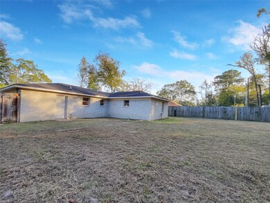 1000 Crescent Blvd, Cleveland, TX 77327 - photo 5