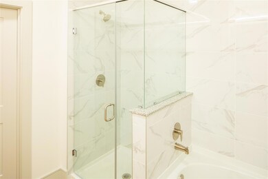 3100 Scofield Ridge Pkwy unit 1121, Austin, TX 78727 - photo 7