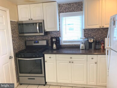 640 Bem St, Riverside, NJ 08075 - photo 2