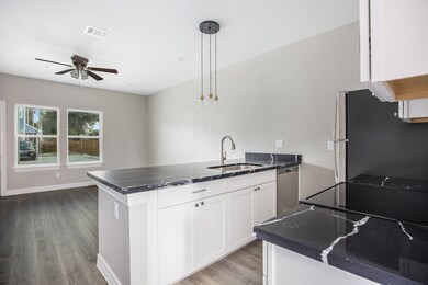 5262 Ella Blvd unit 803, Houston, TX 77018 - photo 5