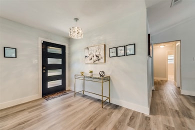 1514 Northland St, Carrollton, TX 75006 - photo 3