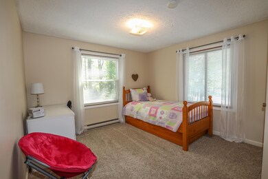 285 Colby Rd, Weare, NH 03281 - photo 6