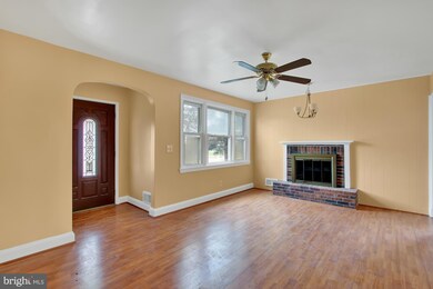 6509 Fairdel Ave, Baltimore, MD 21206 - photo 3