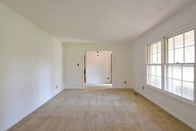 1730 Pineknoll Ln, Albany, GA 31707 - photo 3