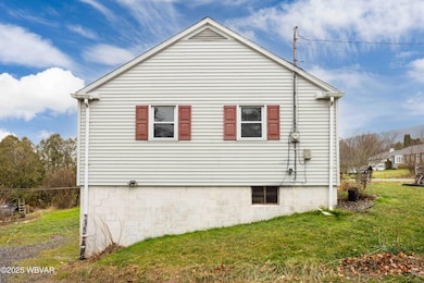 206 Nisbet Terrace, Williamsport, PA 17702 - photo 4