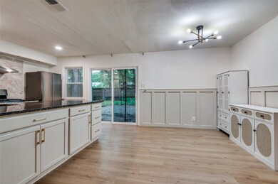 28 Regents Park, Bedford, TX 76022 - photo 6