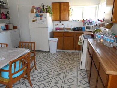 877 Derrer Rd unit 879, Columbus, OH 43204 - photo 2